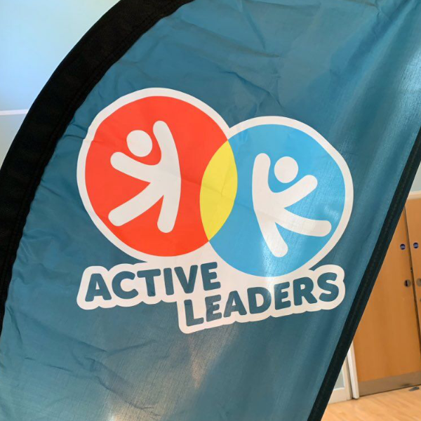 active leaders fin flag